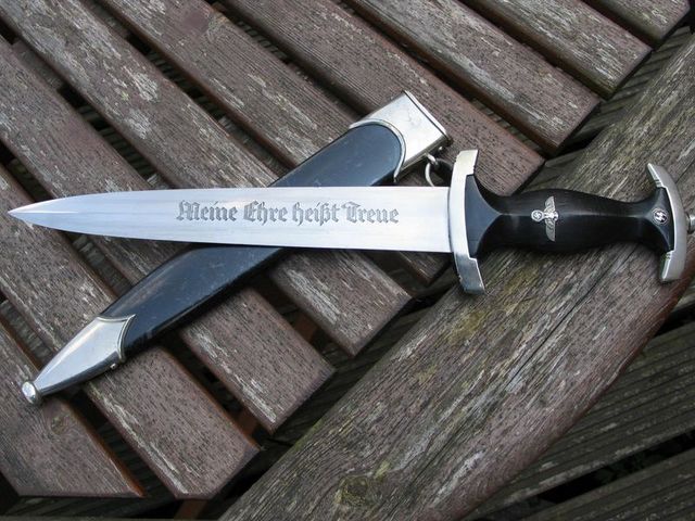 MY NUMBERED DAGGER Herder16