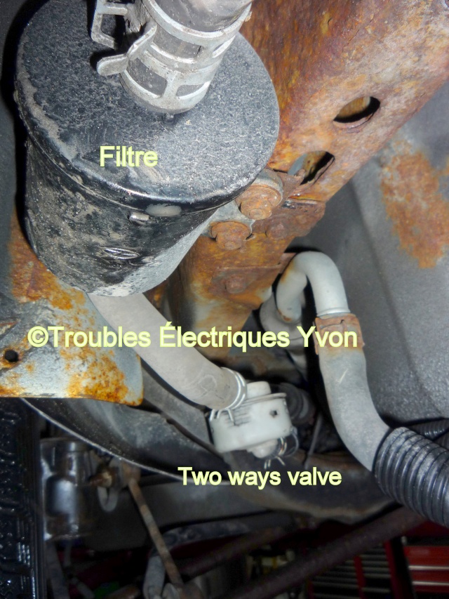 Protegé 2002, évap two ways valve P1070121