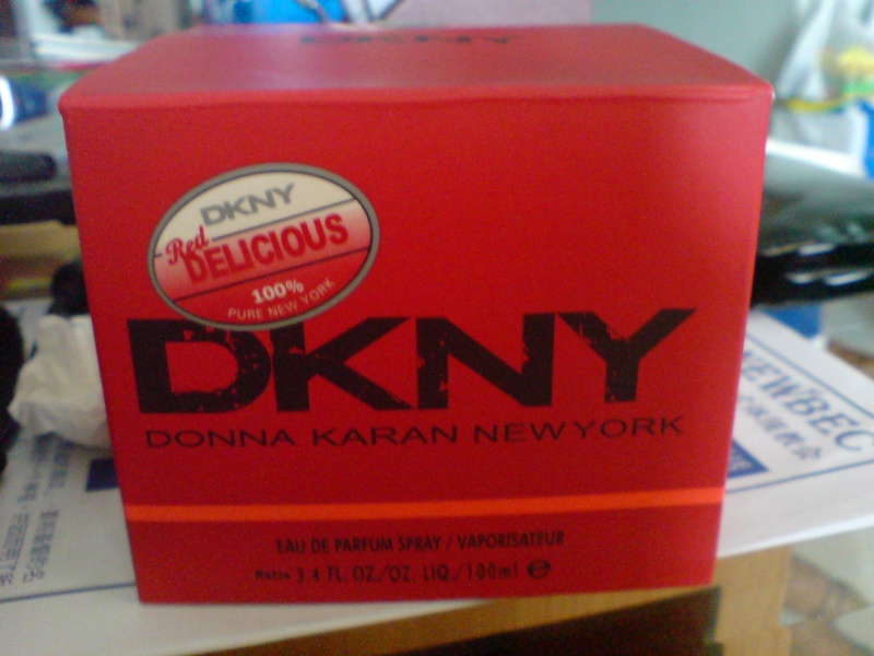 DKNY Red Delicious Perfume For Sale!! Dsc00011