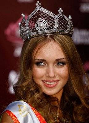 21-годишната рускиня Ксения Сухинова стана “Мис Свят“ 137