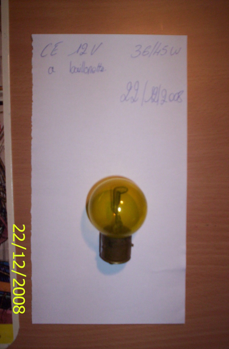 [gogoff ] pasionner de bicylindre et d' ampoules jaune 2008-112