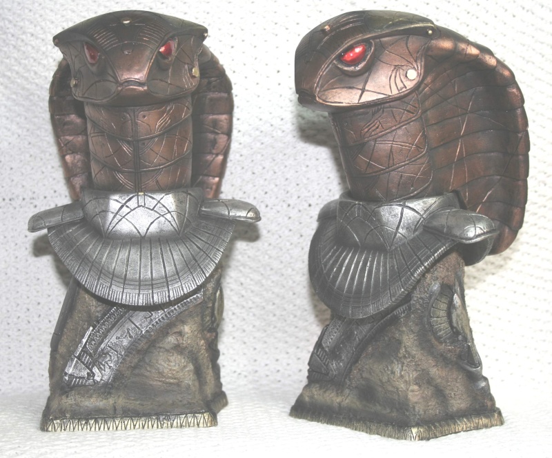 STARGATE buste garde serpent Sans_t15