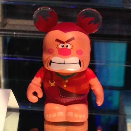 Vinylmation - Page 11 20130911