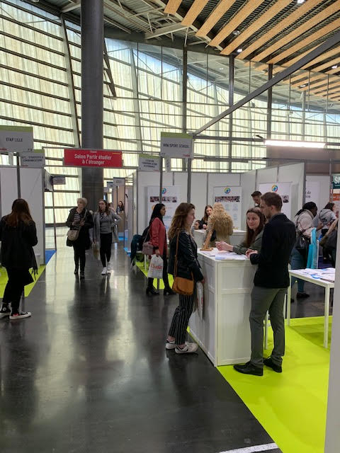 Petit REPORTAGE-PHOTOS : CAFE POLYGLOTTE au Salon de l’étudiant : PARTIR ÉTUDIER À L'ÉTRANGER 7 mars grand palais Lille Salon_12
