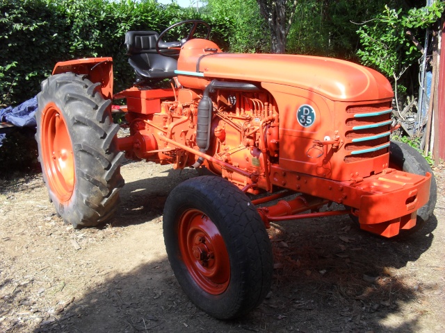 Restauration d'un tracteur Renault D 35 Sdc11719