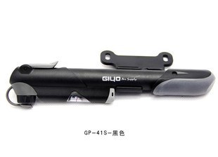 100%新，台灣GIYO自行車打氣筒 便攜迷你打氣筒/帶氣壓表 /法/美嘴 GP-41S  T1r8hi10