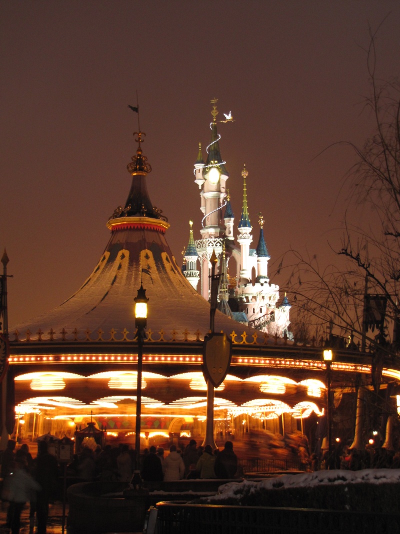 Vos photos nocturnes de Disneyland Paris - Page 32 Img_2613