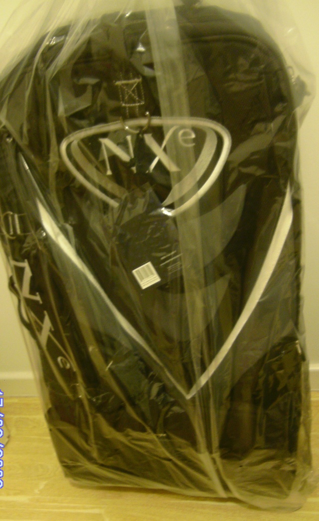 vend sac  NXE rolling bag neuf Bild2012