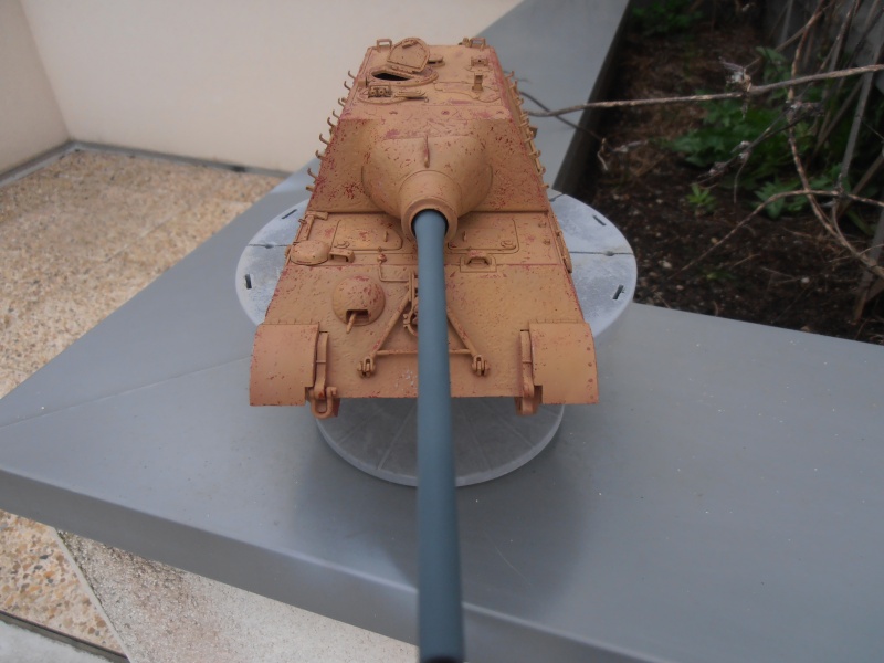 Jagdtiger fin de guerre ( la peinture ) P3231312