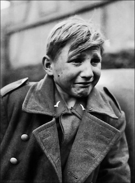 Wehrmacht's teenagers... Child-11