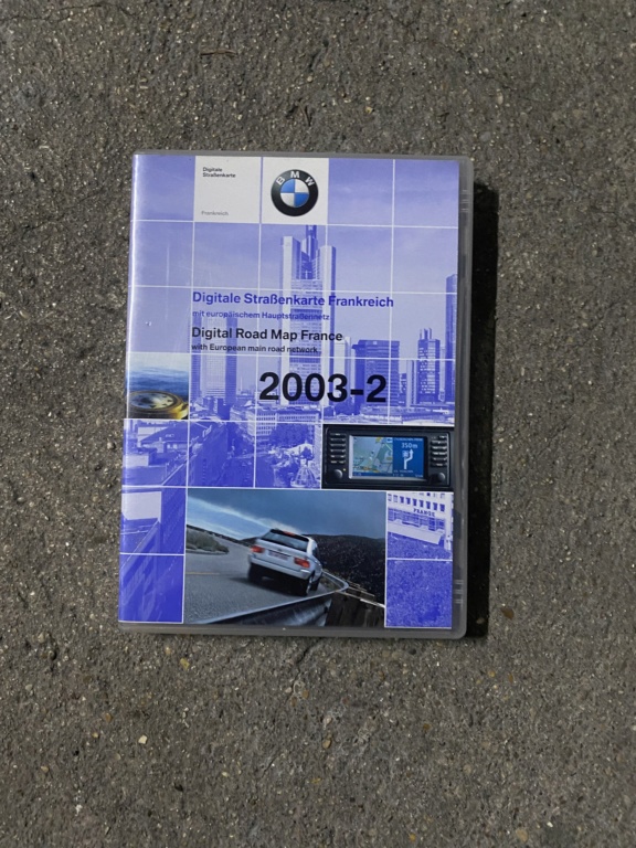[ BMW E65 760i N73 an 2003 ] Question sur le GPS d'origine Img_5214