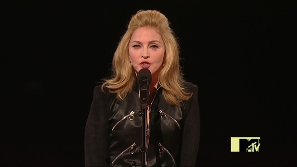  [DL] MTV VMA 2009 MJ Tribute Madonna & Janet HDTV + Trailer This Is It Madonn14