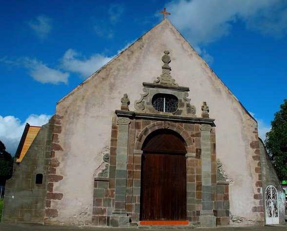 Originale cette église ,mais ou ? Captu103