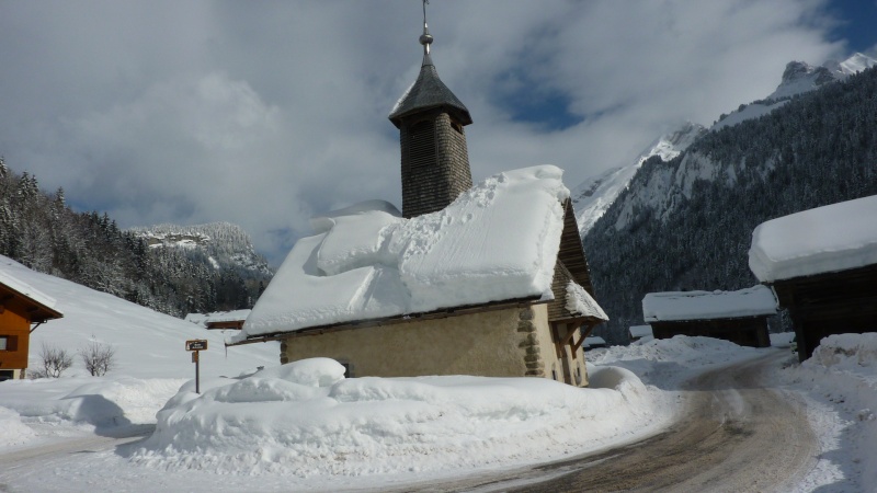 petite chapelle savoyarde 00810