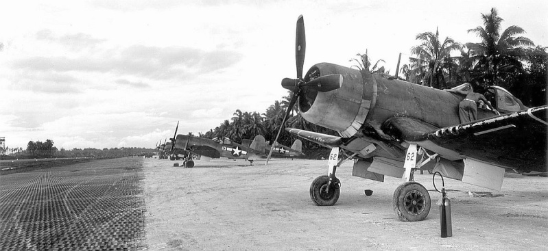 Le corsair F4U-A1 Corsai16