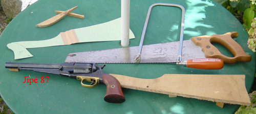 Fabrication d'une crosse d'épaule pour Remington 1858 Crosse17