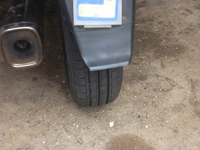 New tyre for my car rim.  Sam_2510
