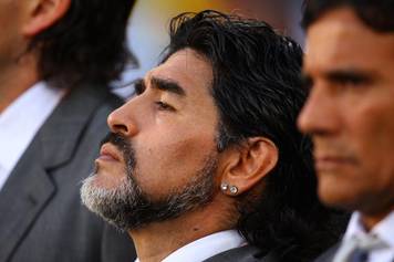 Maradona 'A Napoli-Juve sarò in tribuna' Nuovo_13