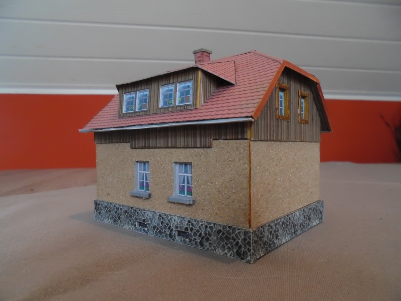 Wohnhaus 1:87 Dsc00324