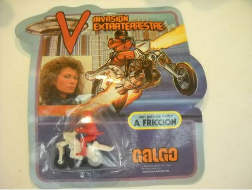 V , les visiteurs ( LJN ) Moto10