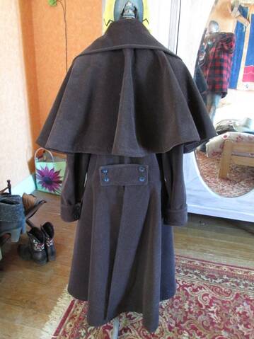 Manteau style 19eme siècle