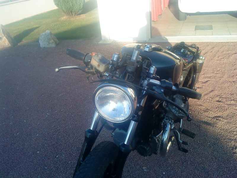 Honda CX 500 en cours - Page 2 Dsc00011