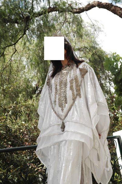 تصديرة العروس الجزائرية - الملحفة الشاوية  Oiuro10
