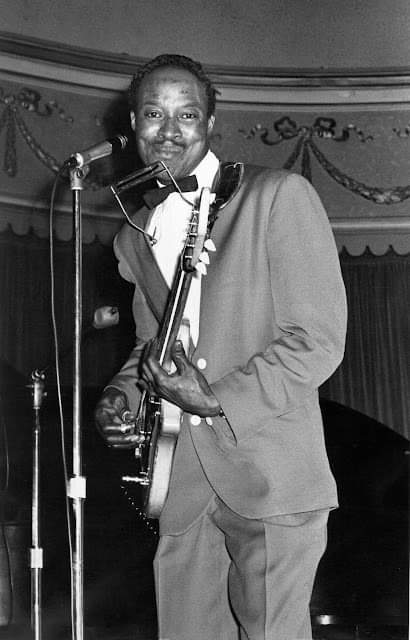 JIMMY REED  Fb_i3427