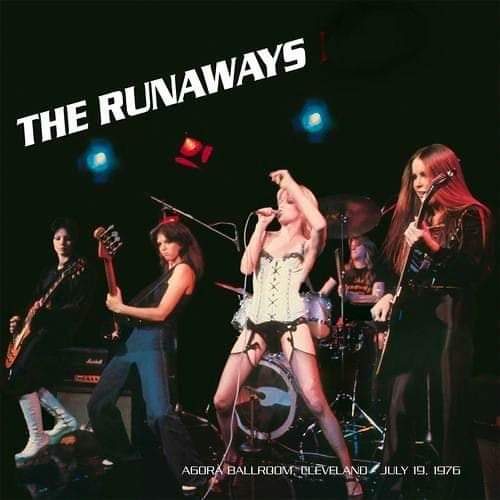 THE RUNAWAYS LIVE AGORA BALLROOM 1976 Fb_i3472