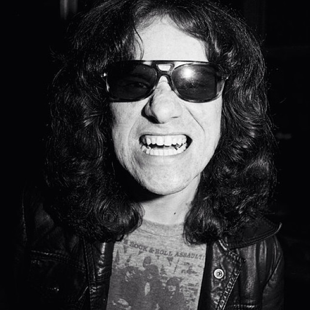 TOMMY RAMONE Tommy_13