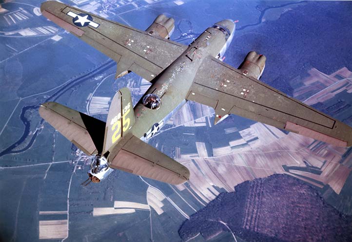 [Monogram] 1/48 - DOUGLAS B-26B Marauder    42-95843 "Rationed Passion" 391 BG 575BS - 1944 Essex  (VINTAGE) - Page 11 Aircra10