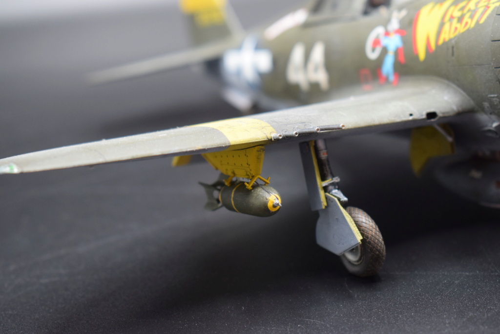 Republic P47D Thunderbolt razorback - 1/48° - Tamiya Vitrin12