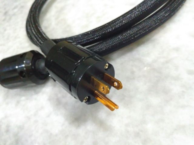 Oyaide Connectors with Lapp Power Cable 0311