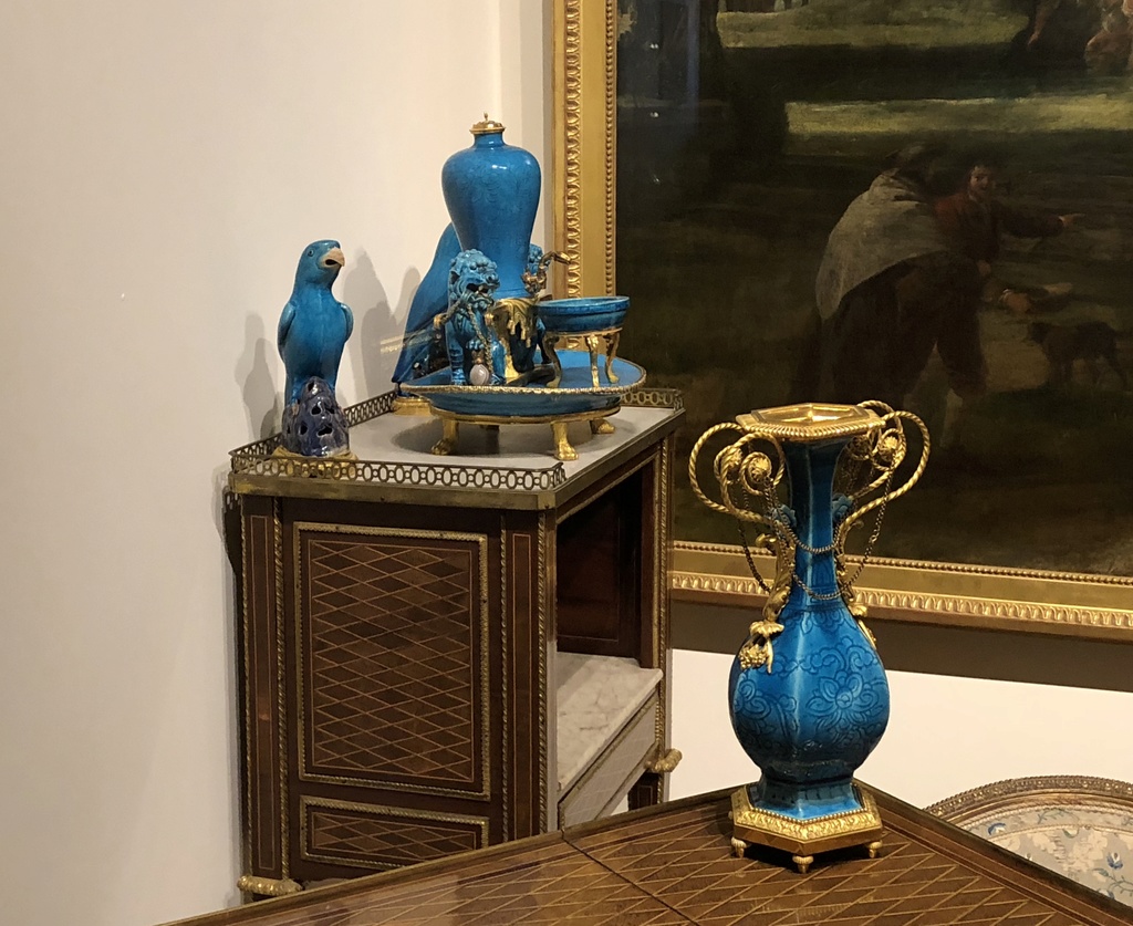 Chinoiseries et meubles de Marie-Antoinette : par Weisweiler, Macret et Riesener 62b16e10