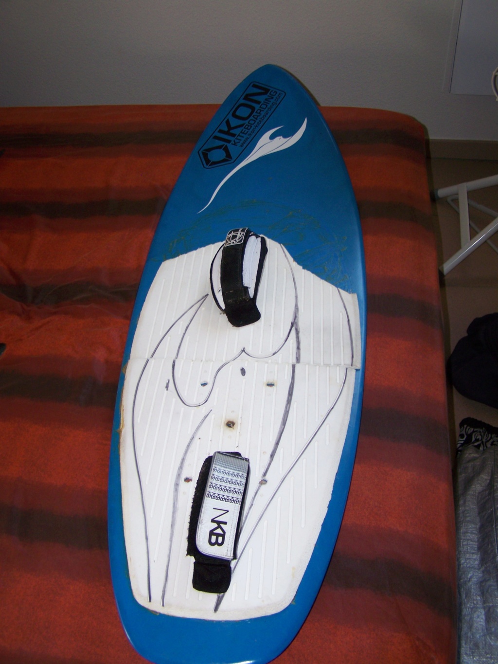 (VENDU) Foil Ketos + planche Skim 100_4910