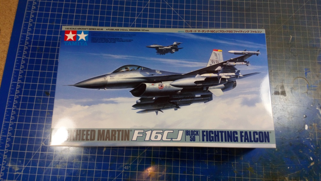 [Tamiya] 1/48 - General Dynamics F-16CJ Fighting Falcon 0141