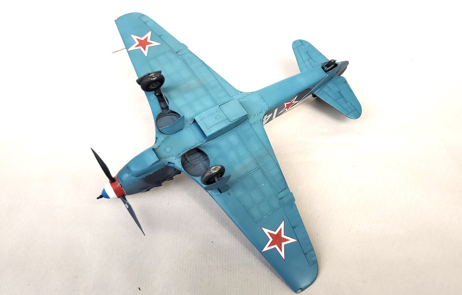 [ICM] 1/32 - Yakovlev Yak-9T -   celui de Marcel Lefevre (yak9) 1443