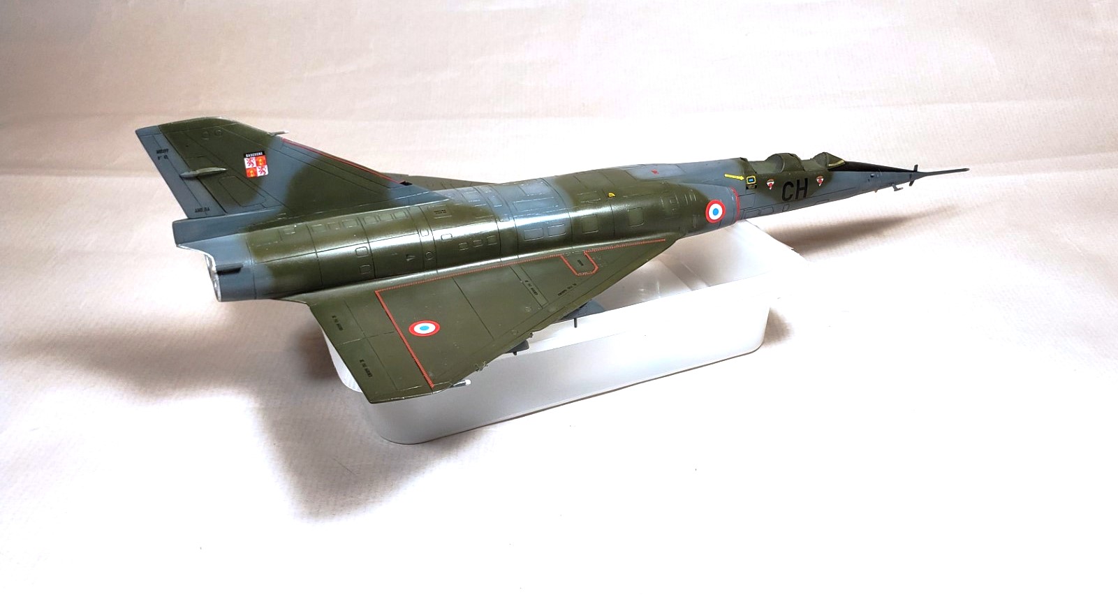 [A&A MODELS] 1/72 - Dassault Mirage IVP   (mIVp) - Page 10 16010