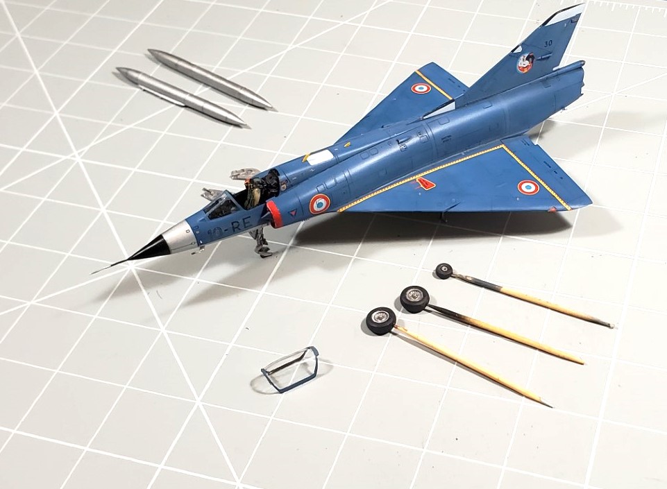 [Modelsvit] 1/72 - Dassault Mirage IIIC - Page 4 6525