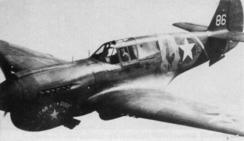 [Concours " Guerre du Pacifique 1941-1945] - Curtiss P40E - Spécial Hobby - 1/72 93626410