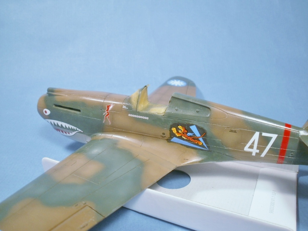 P40 H81 " Flying Tigers " Airfix 1/48  - Page 2 P1060011