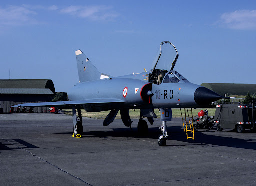 [Modelsvit] 1/72 - Dassault Mirage IIIC - Page 3 Unname19