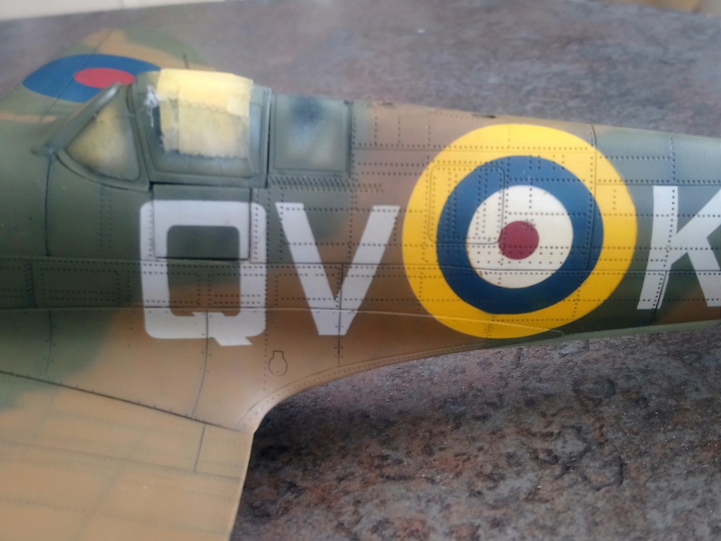  *1/32     Spitfire MK I       Revell - Page 3 Dsc_0376