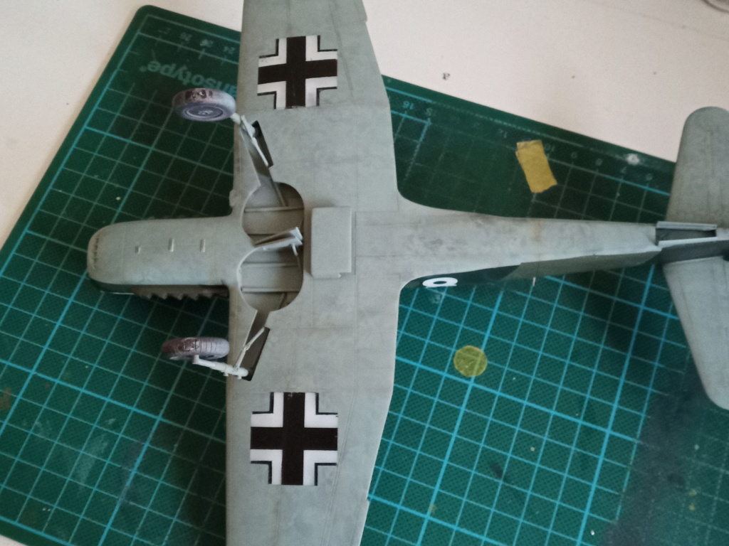  1/32      Heinkel HE100       Azur   - Page 2 Img_1290