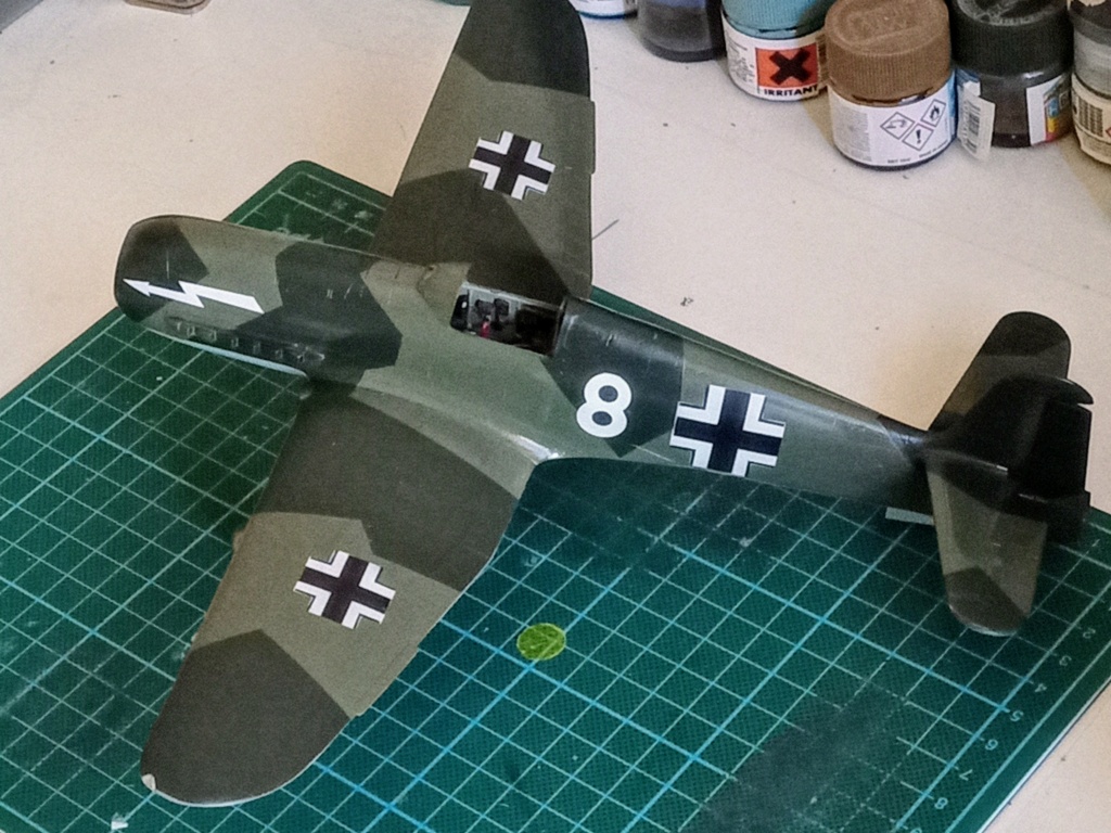  *1/32      Heinkel HE100       Azur   - Page 2 Img_1292