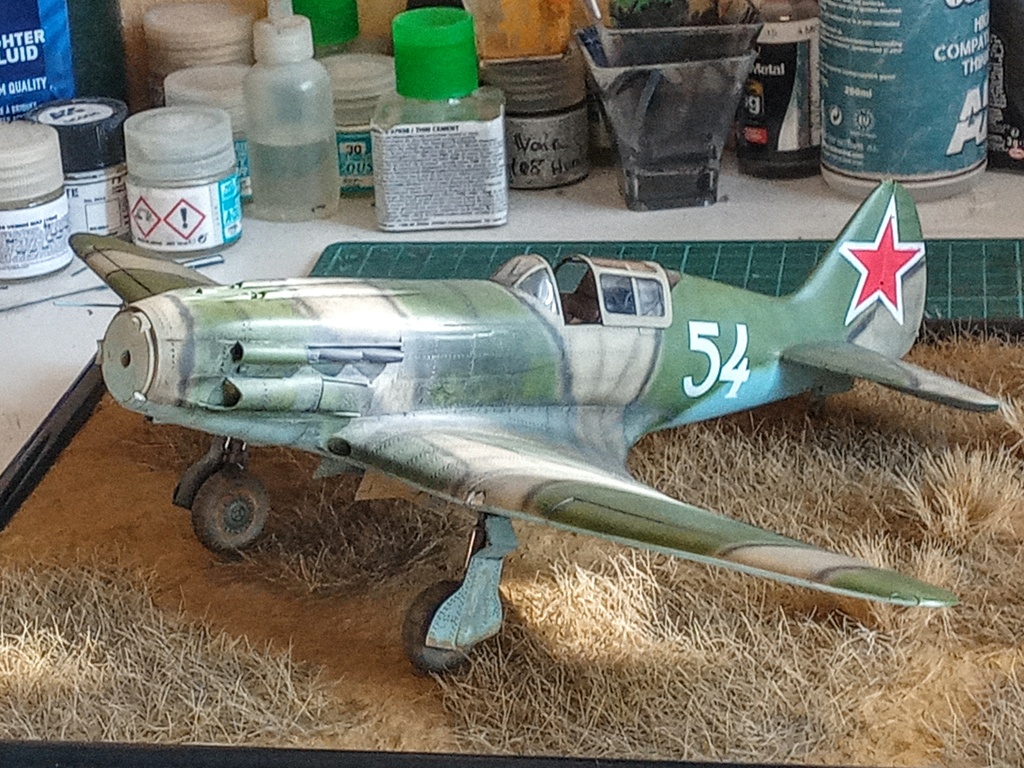 * 1/32   MIG 3  trumpeter  - Page 4 Img_1922