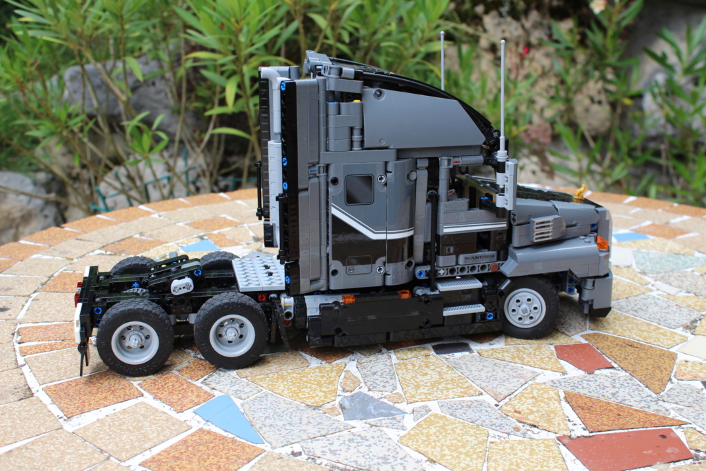 Camion Mack de Lego Mach_l11