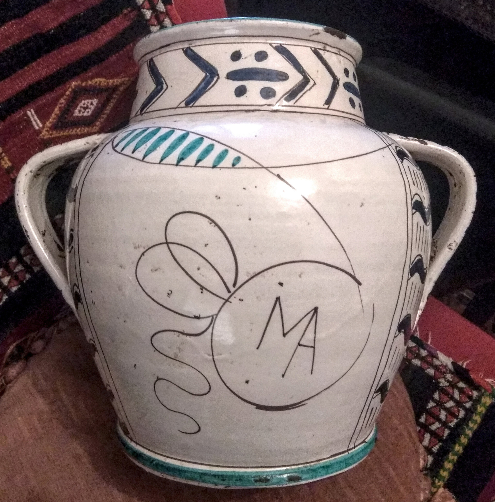 Help ID italian pottery double handle vase Rear_110