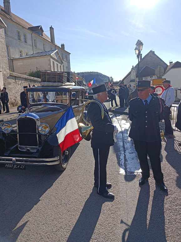 Les 80 ans de la libération d'Ornans Img_2537