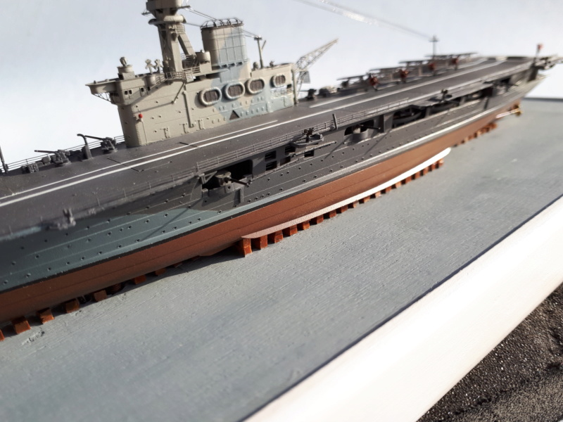 HMS HERMES 1/700 Flyhawk +Leds 03611